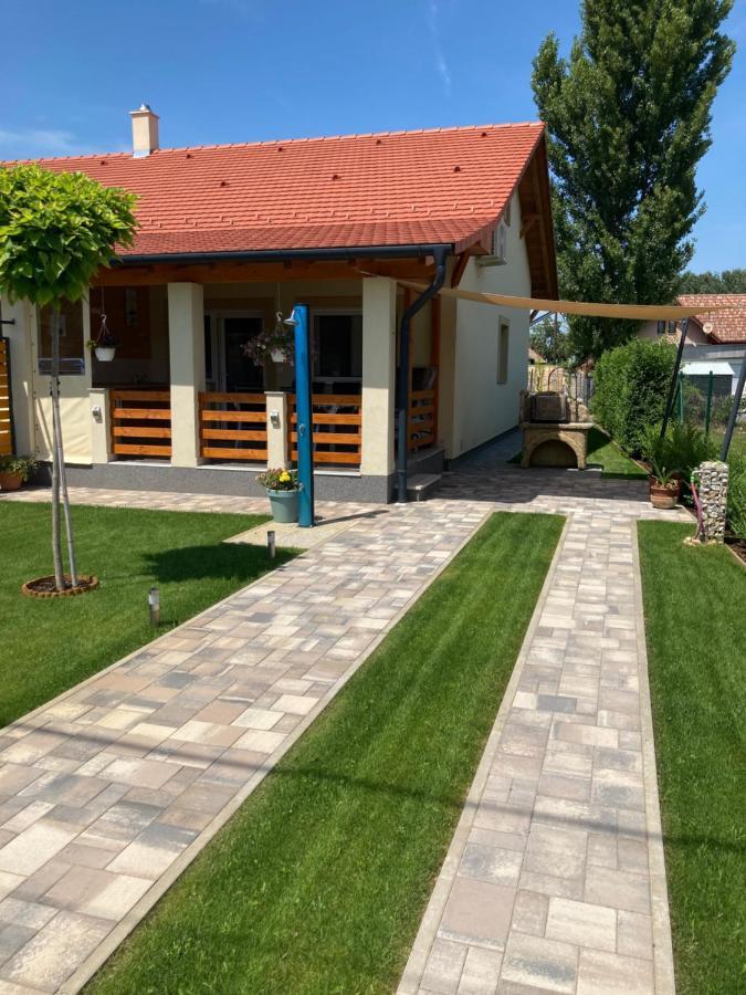 BalatonmáriafürdőBalati Vendeghaz公寓 外观 照片